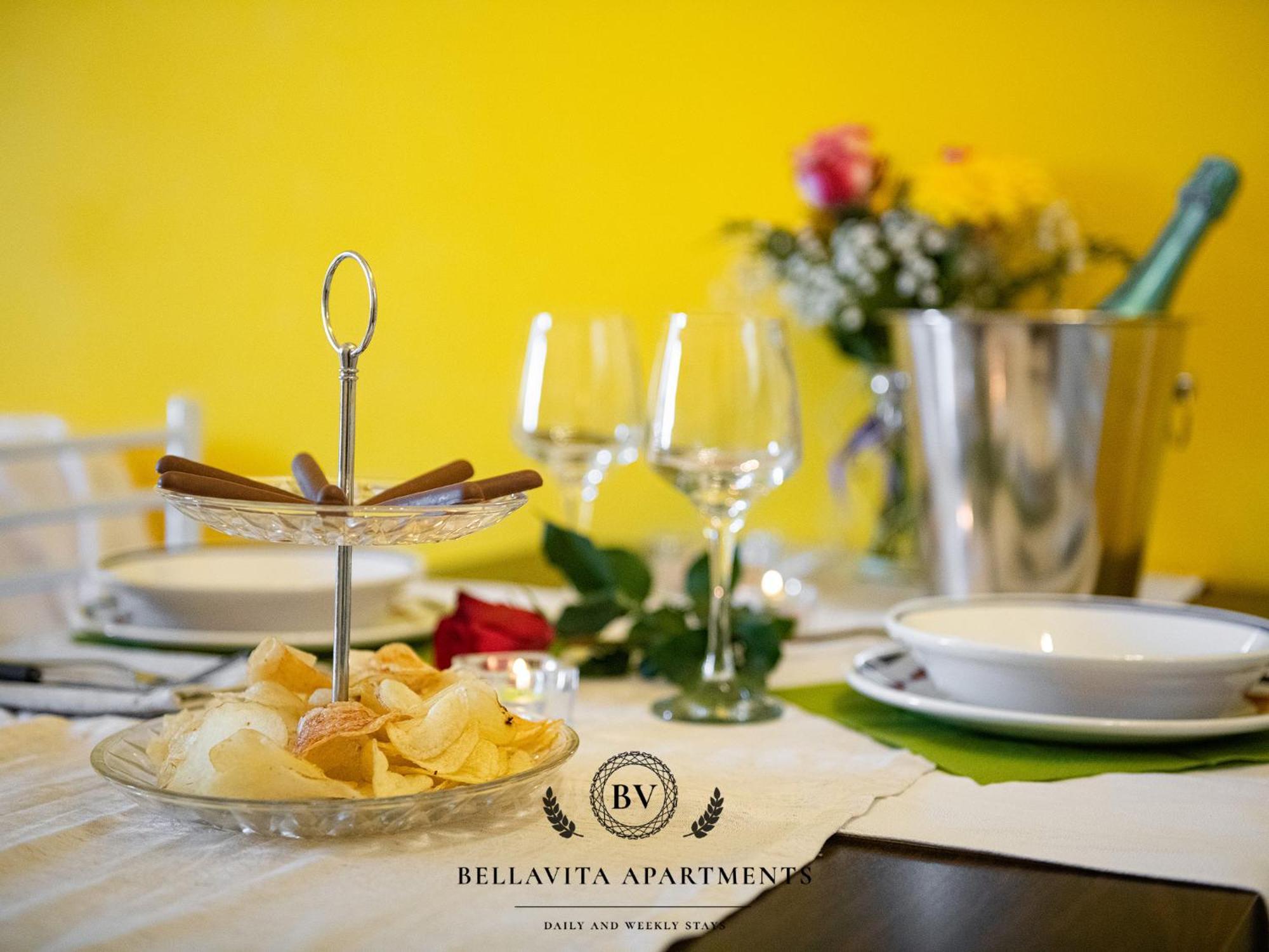 אסמיני Bellavita Apartments מראה חיצוני תמונה